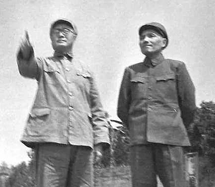 缅怀，*小平邓**逝世25周年！*小平邓**：我是中国人民的儿子