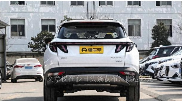 路虎揽胜运动版：全能选手，顶配直降19.8万值得买吗？