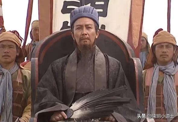 三国时期除了魏蜀吴还有哪些,历史上三国是三国演义里的嘛