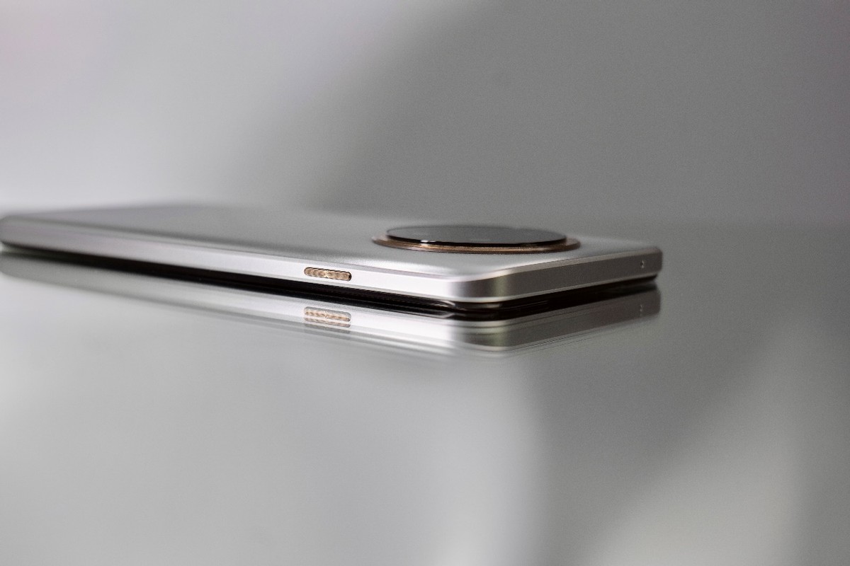 7000毫安电池巨屏长续航手机,7000毫安大电池华为