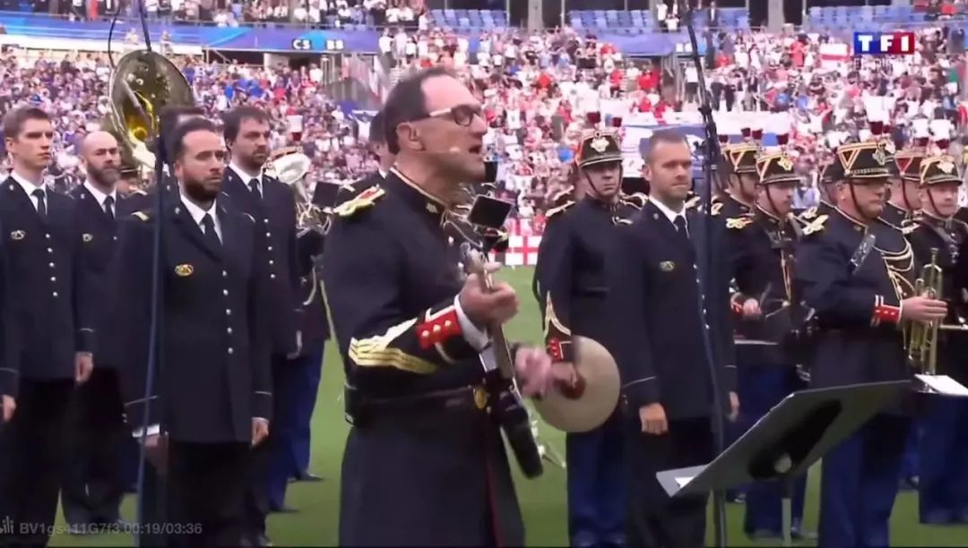 阿根廷夺冠庆祝歌曲,阿根廷夺冠为什么要跳小碎步
