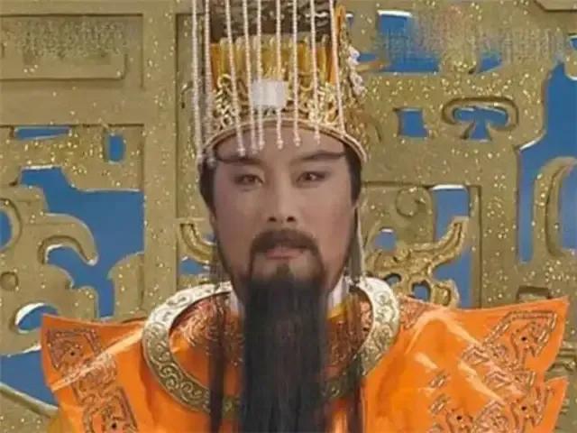 陆树铭版关羽vs于荣光版关羽,于荣光的关羽和陆树铭的关羽