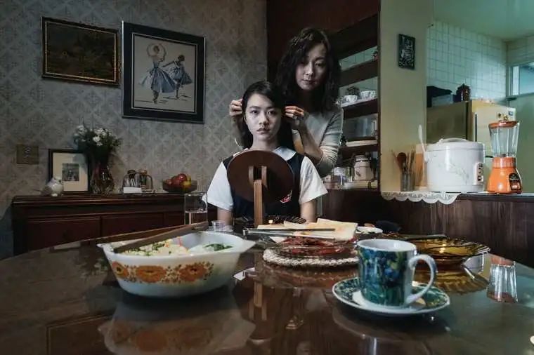 年年传她自杀，你们是多想她死啊？