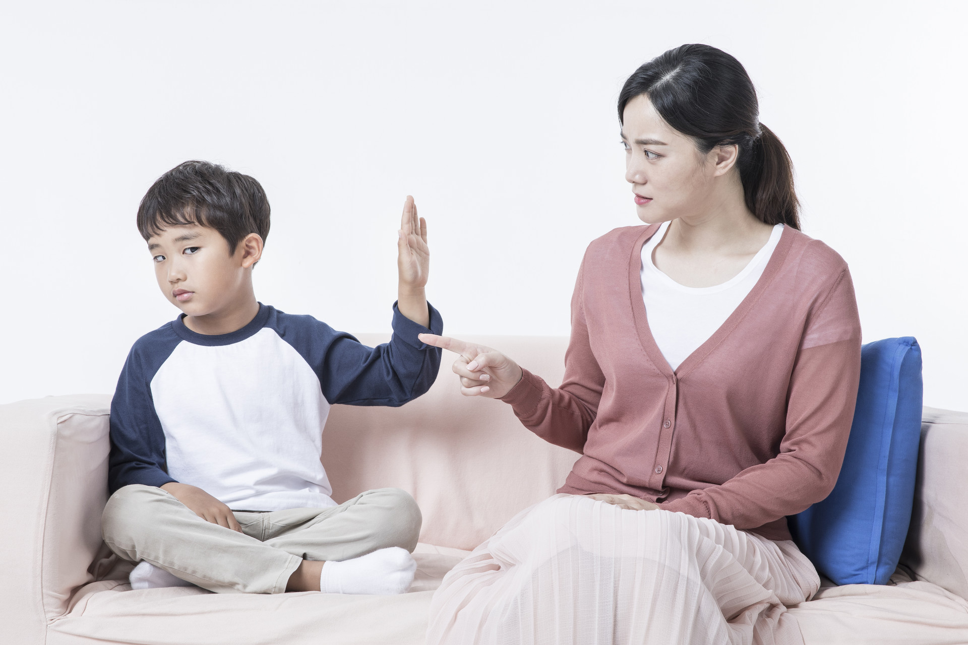 亲子沟通黄金法则：第一是态度，第二是语气，最后才是内容