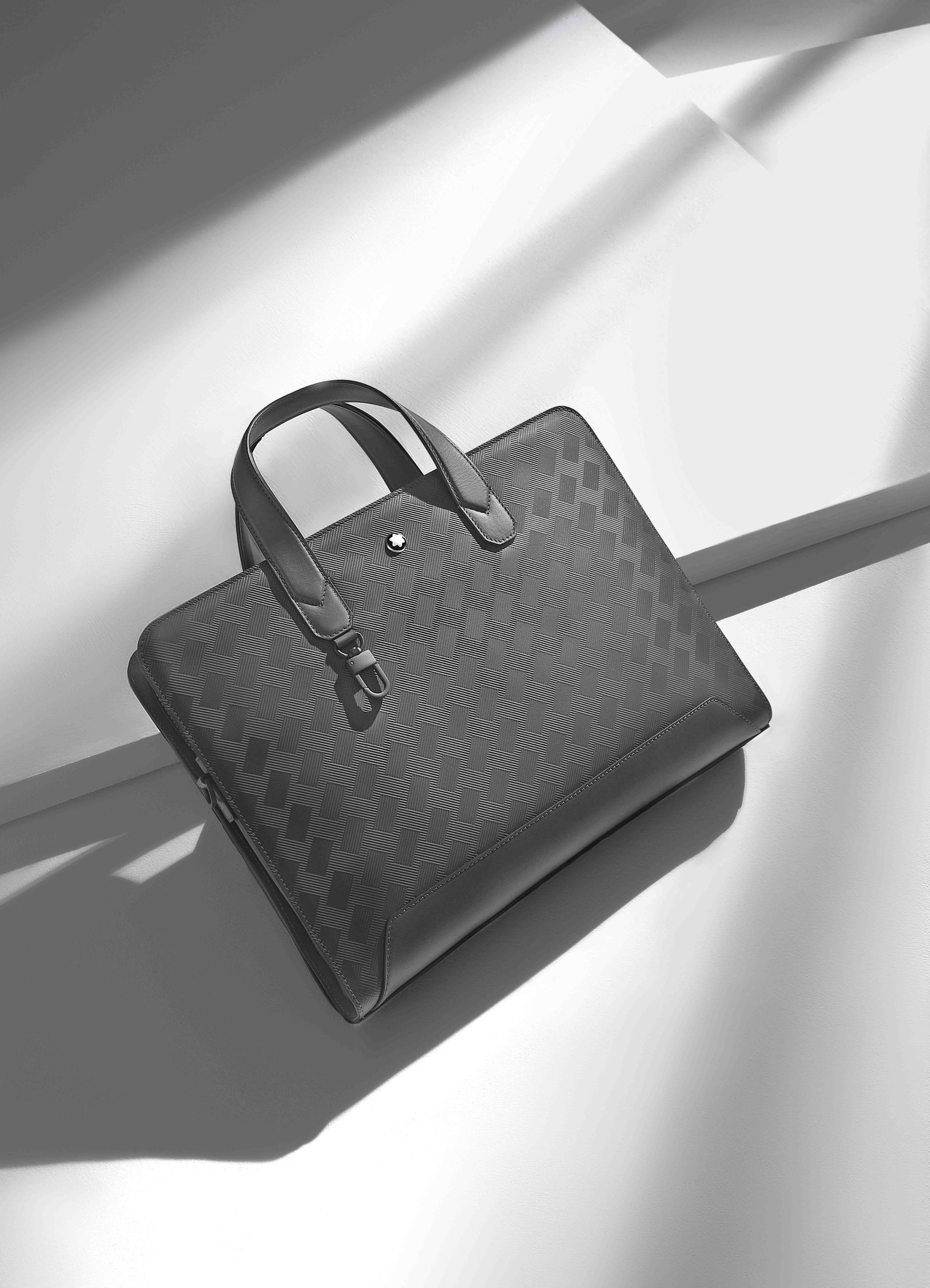 万宝龙风尚3.0双肩包,时尚手袋流行女包