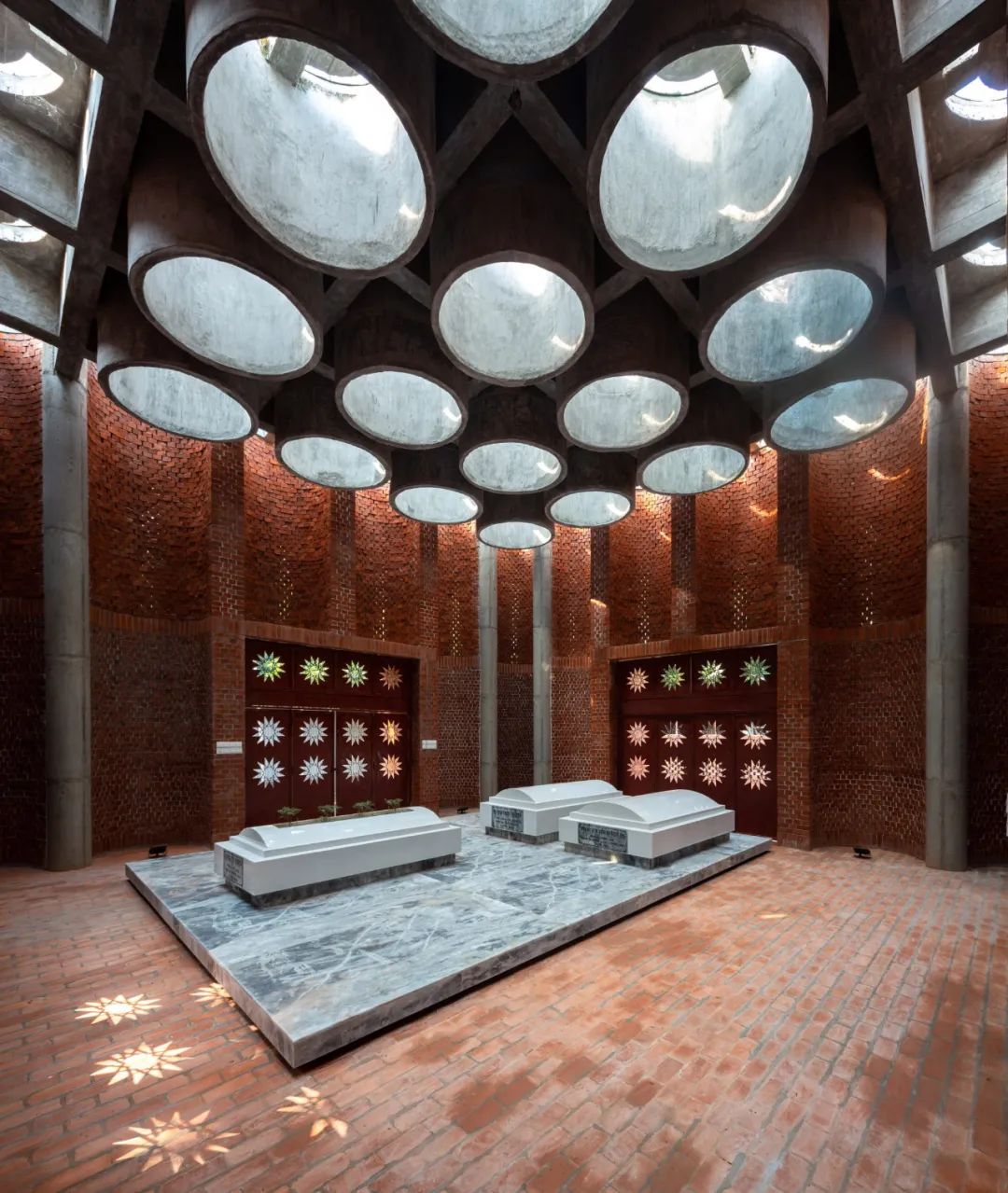 简单爱户型,红砖建筑特殊花样造型