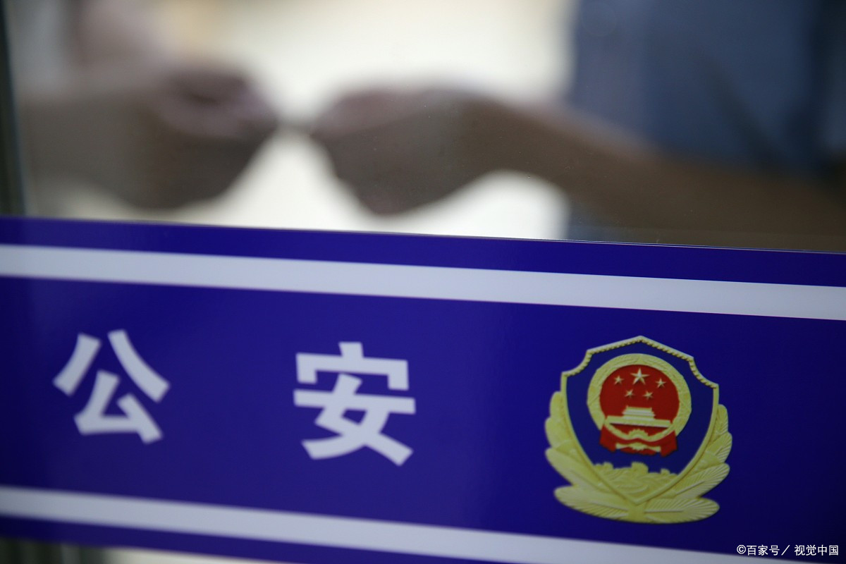 卖车给二手车贩子先过户还是付款,把车卖给二手贩子不过户怎么办