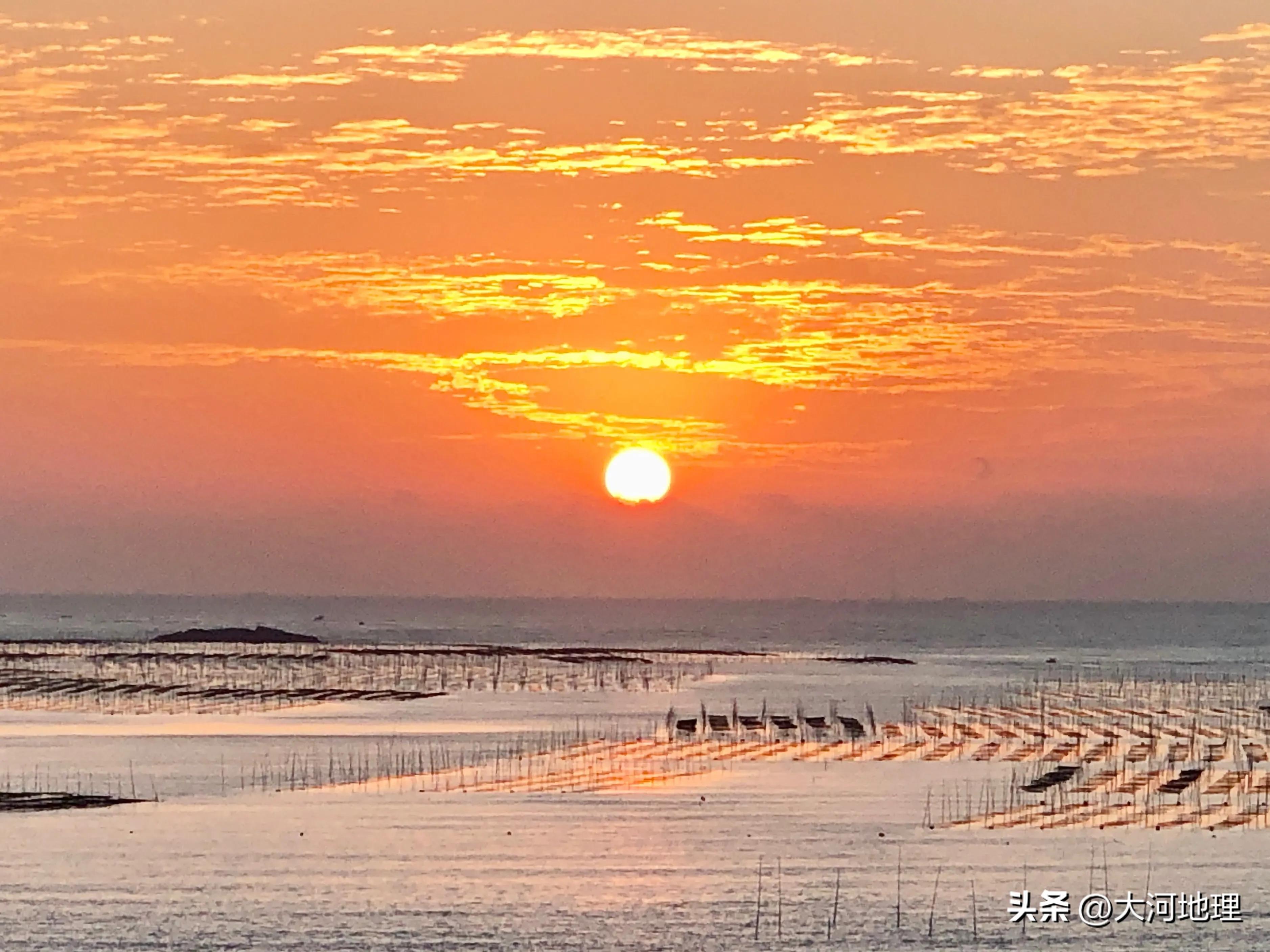 中国南方这30个景点,难说多知名,但敢说它的秋色最艳最浪漫