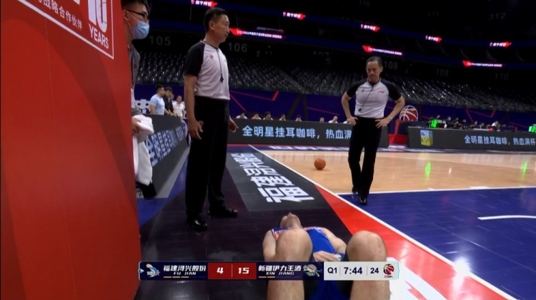 cba阿不都沙拉木冲突,cba第一外援劳森