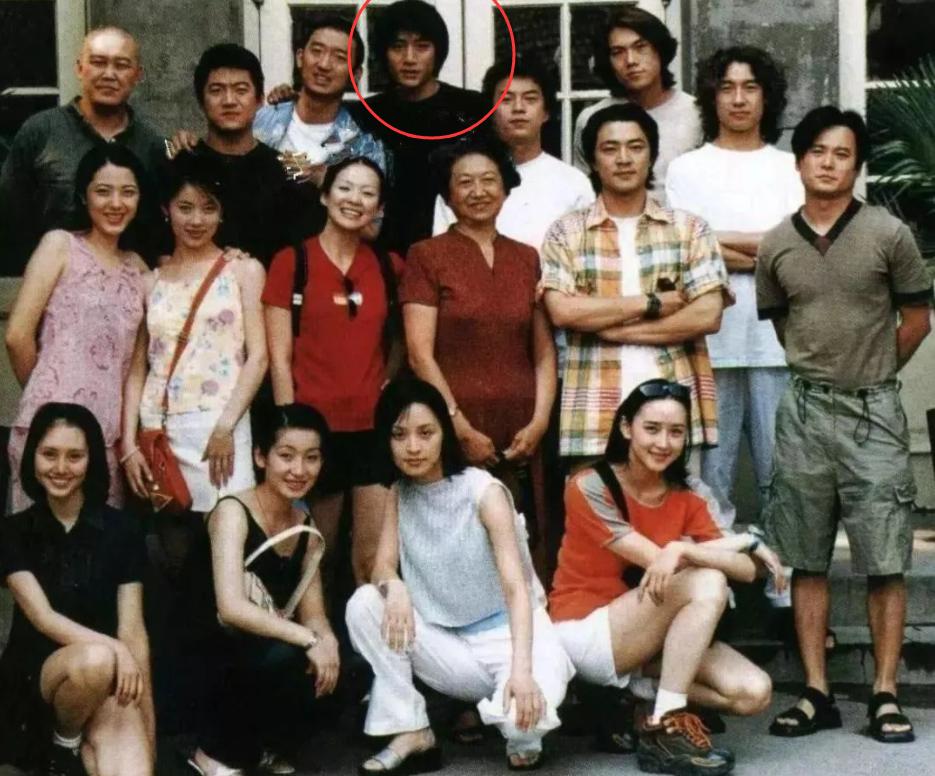 刘烨和谢娜结婚了没,刘烨与谢娜的爱情史