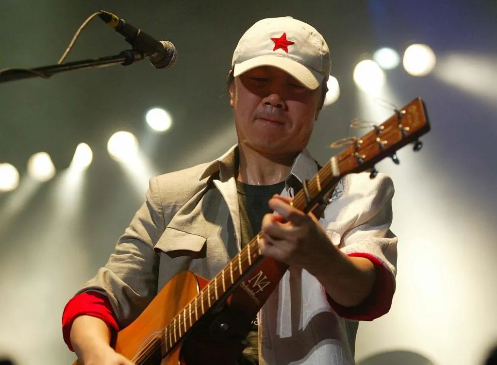 为什么三里屯是使馆区,为什么三里屯的酒吧都说是黑店