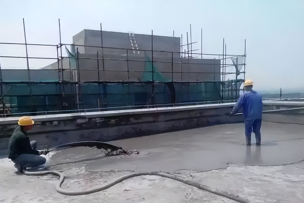 屋顶漏水出现水印怎么修复,屋顶漏水室内墙修复