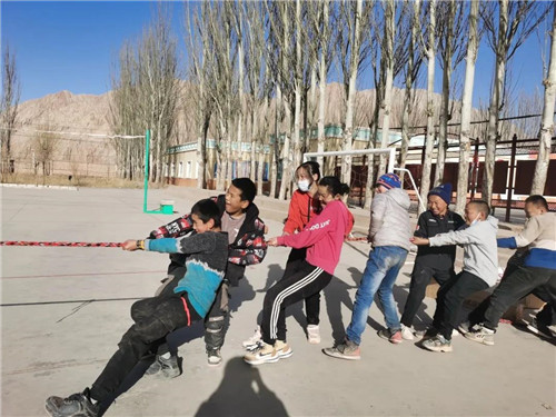 为中国足球梦想助力,为农村孩子筑梦爱心公益活动