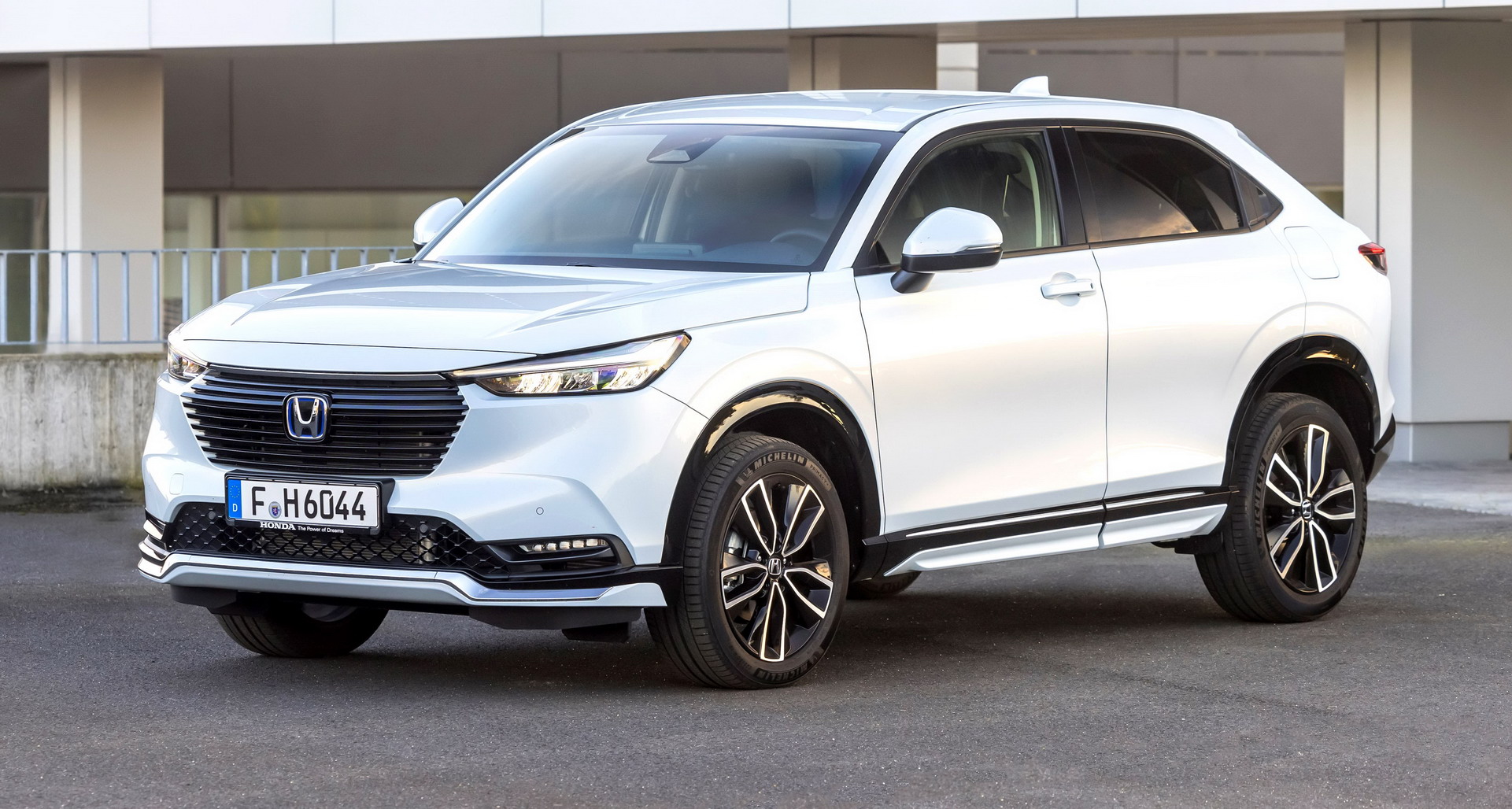 全新本田HR-V官图,本田全新一代HR-V海外版车型价格