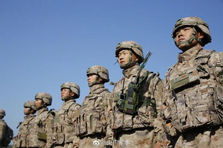 部队买21式作战靴多少钱,21式作训服哪有卖的