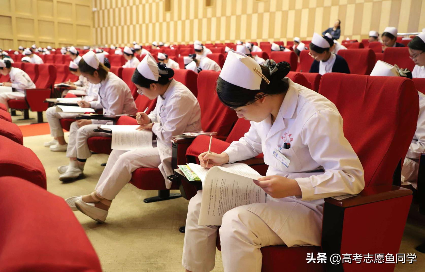 专科女生适合的专业及其就业前景,专科适合女生就业前景好的专业