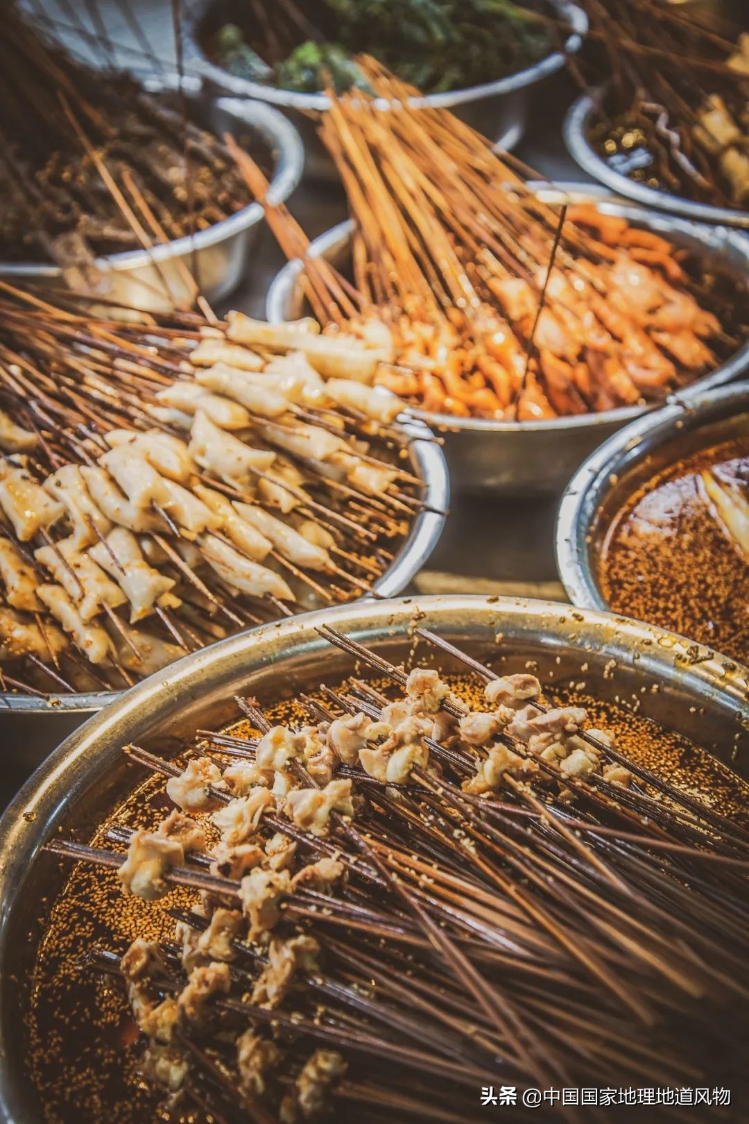 钵钵鸡冷串串家常做法藤椒味,红油串串钵钵鸡凉面