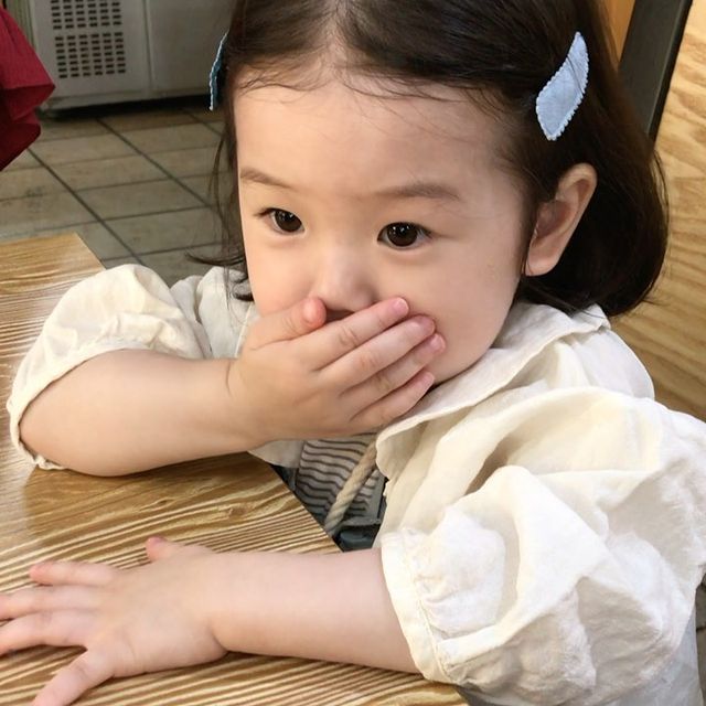 最近超火的可爱小女孩表情包,小女孩可爱萌表情包
