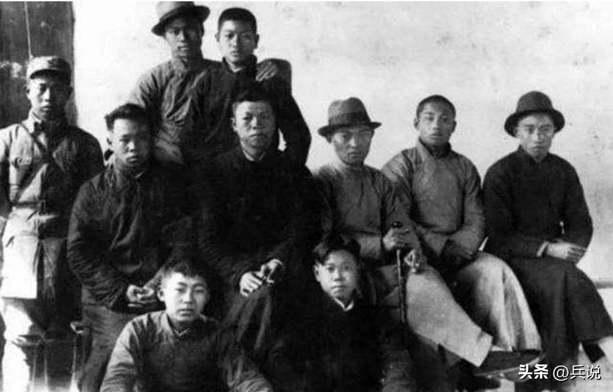 鬼子冒充八路军小伙子一秒识破,八路军冒充鬼子军官被发现