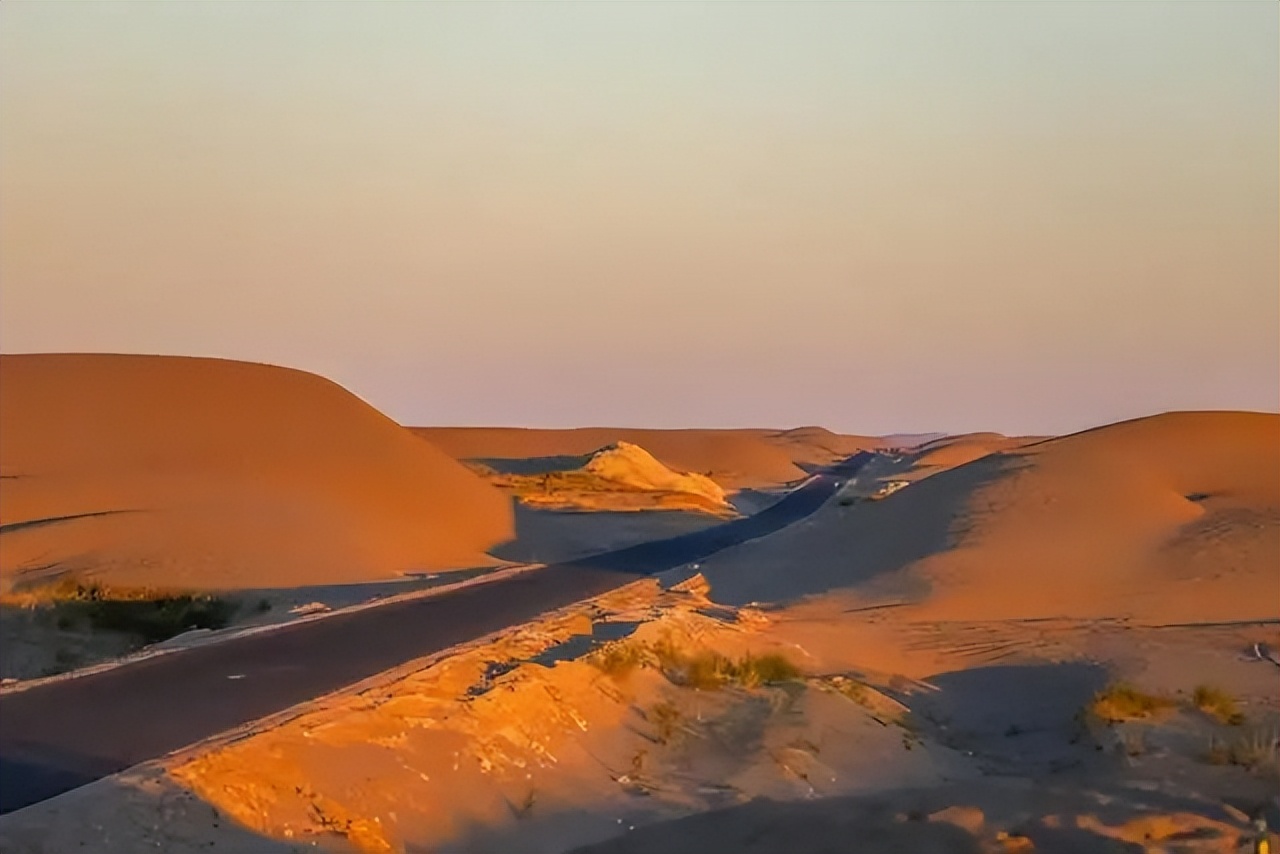 沙漠变绿洲对地球有什么影响,沙漠变绿洲这属于什么现象