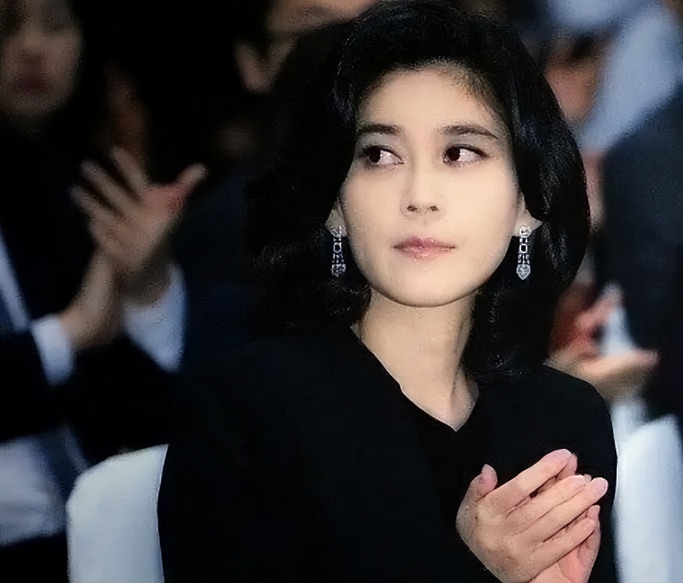 三星长公主下嫁保安离婚原因,三星长公主下嫁被家暴是真的吗