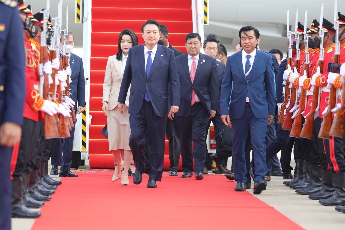 拜登访韩尹锡悦迎接现场视频,拜登会见尹锡悦最新消息