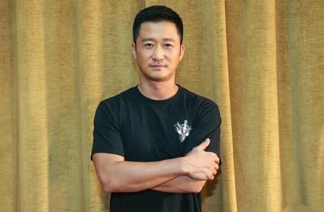 易烊千玺凭什么能和吴京拍戏,易烊千玺吴京的演技有多好