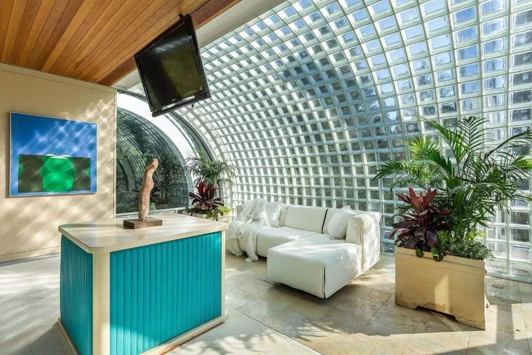 住11层顶楼带屋顶花园真实感受,高层顶楼露台花园真实感受