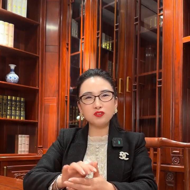 一个视频让你了解北美黑胡桃的优缺点#家具#珍荣家居