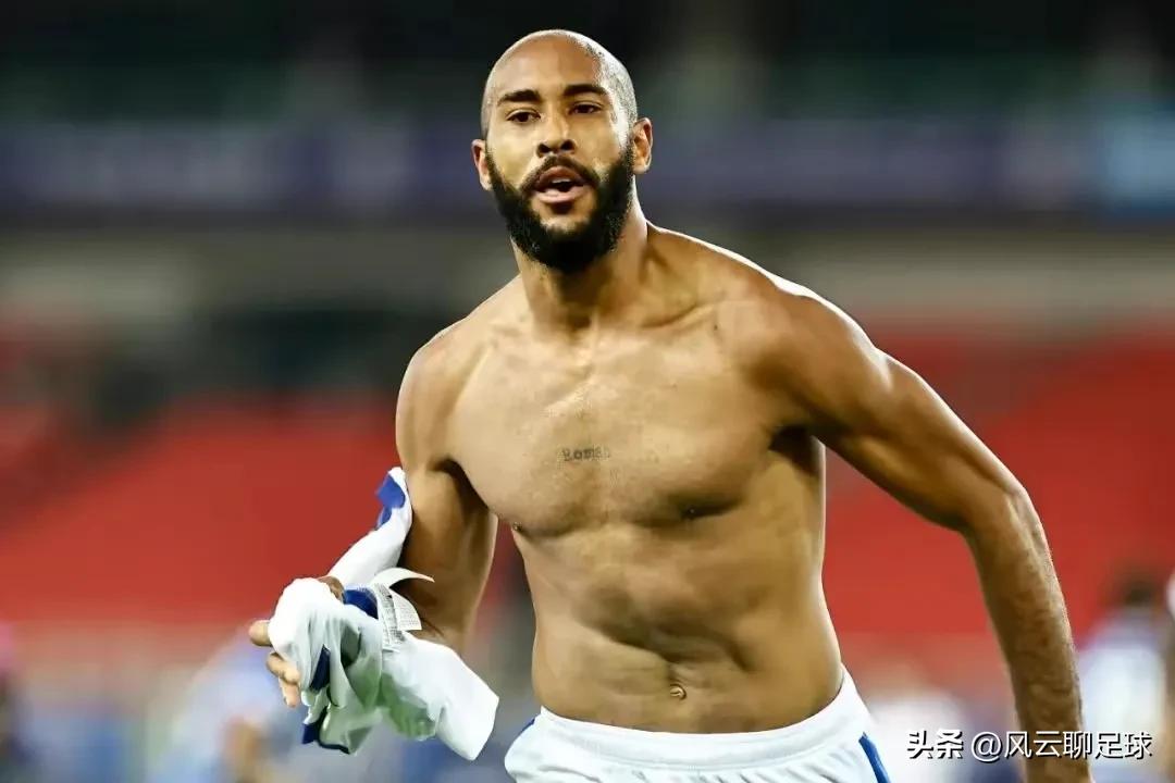 中超最新积分榜：海港止连败，武汉三镇领跑，武汉长江脱离降级区