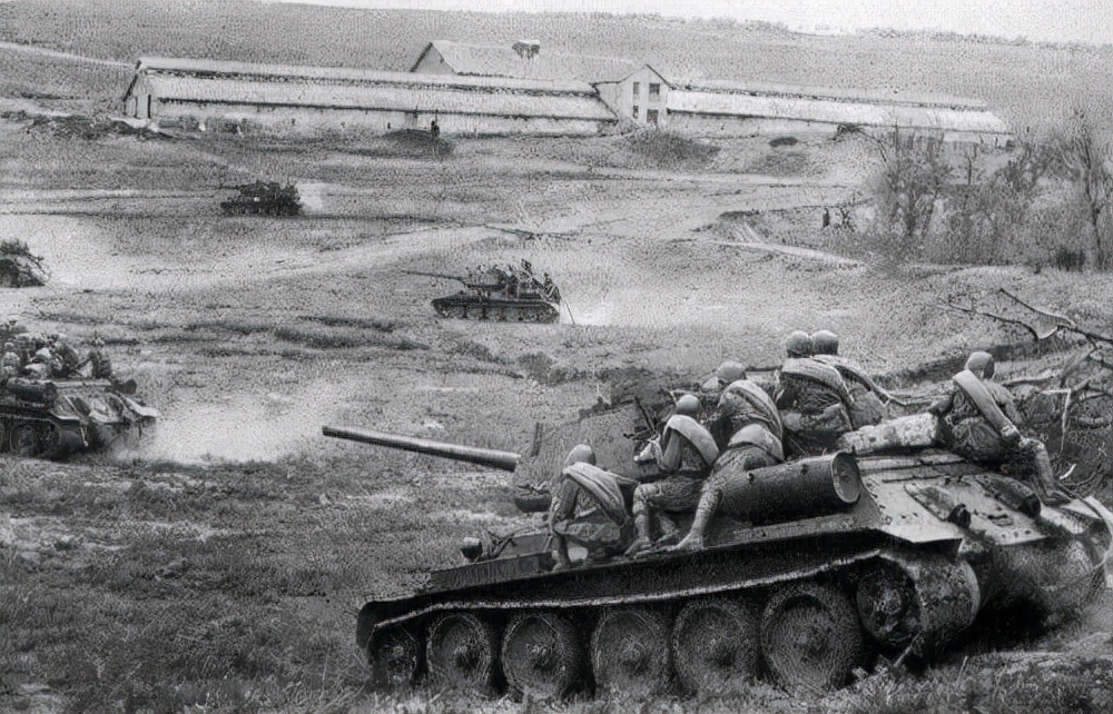 德国在二战时期有700万军队,德国与苏联军事实力对比