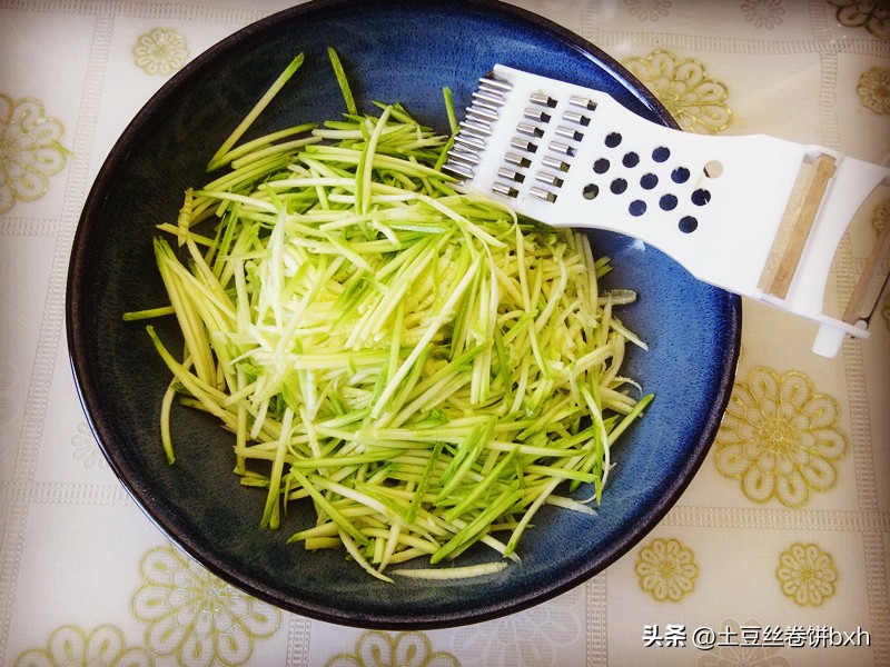 晚餐吃什么不会胖晚餐食谱,晚餐吃什么既营养又瘦身还简单