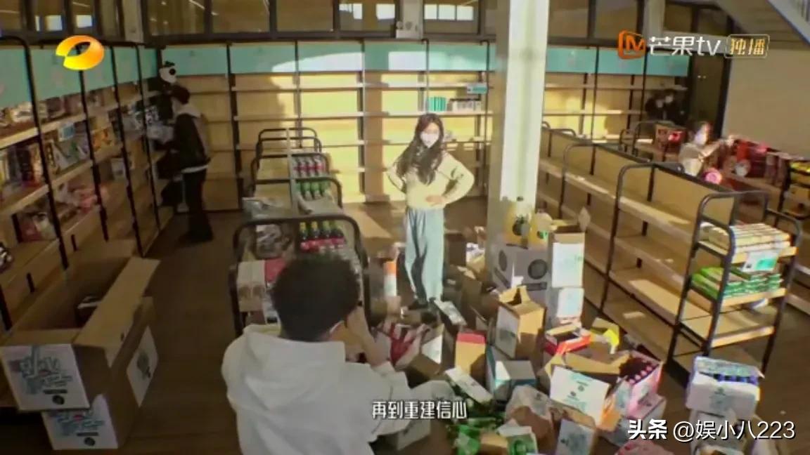 明星扎堆在农村开店，日赚一万，农村钱比城市好赚？