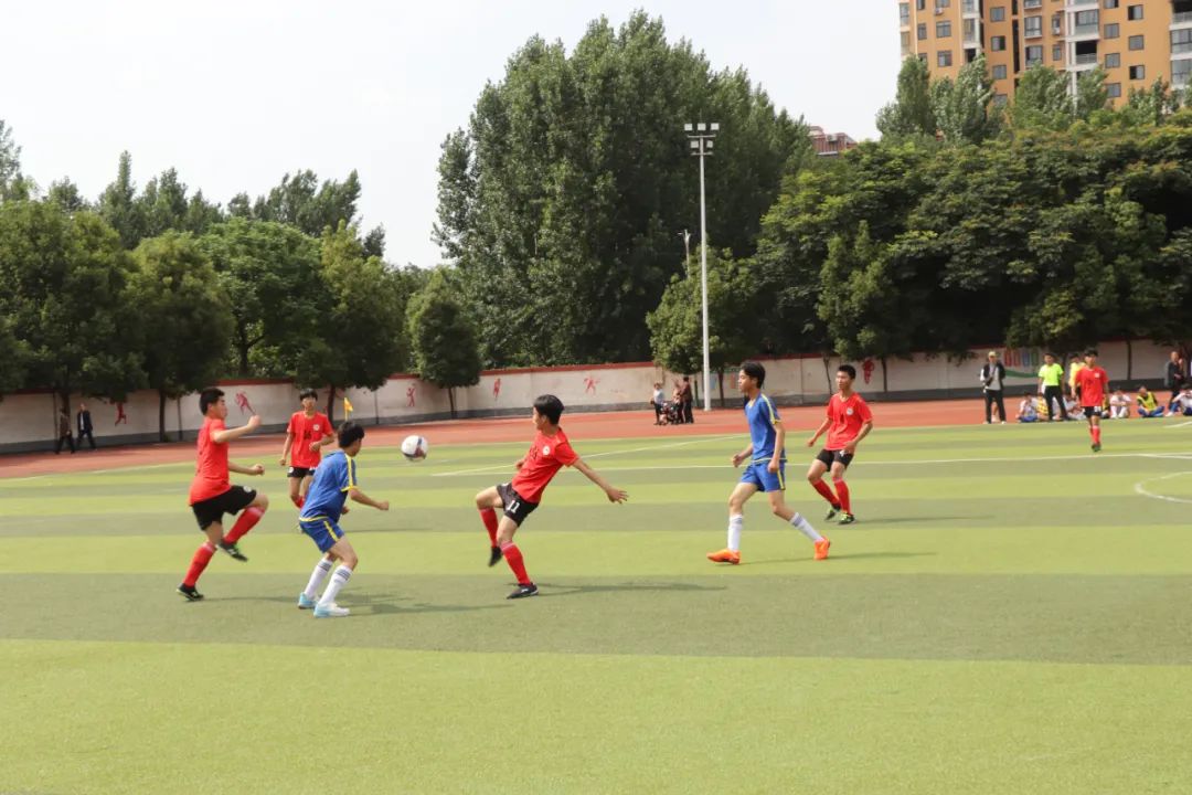 奔跑吧少年足球比赛孝感,邓州2017校园足球