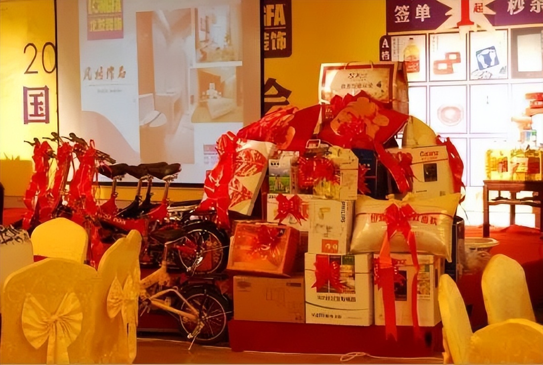 客户进店转一圈就走如何留住客户,客户不急如何把客户邀约进店