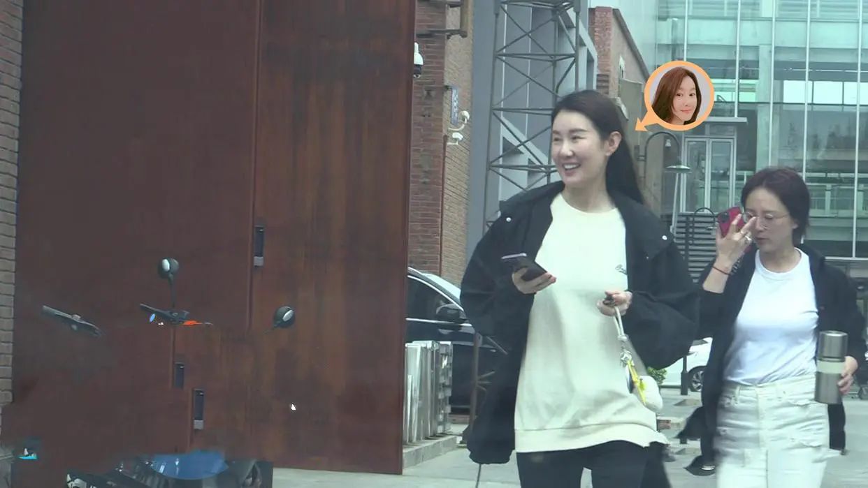 谷爱凌被拦下拍照道歉抖音,谷爱凌被美指责