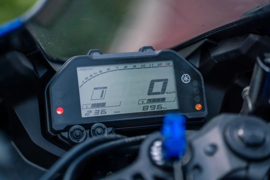 雅马哈yzf-r25测评老款,雅马哈推荐yzf-r6