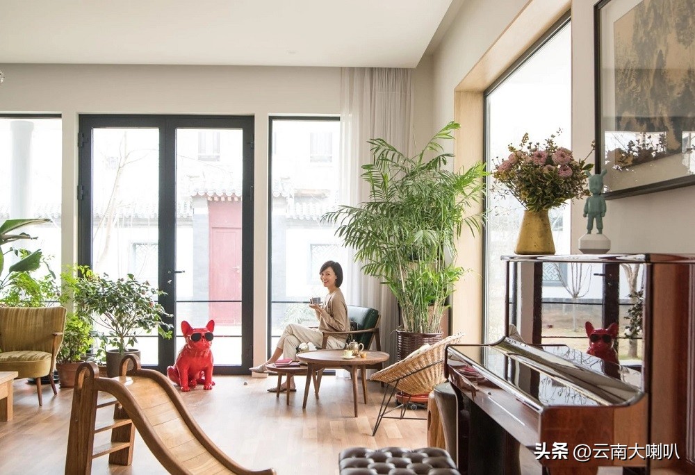 赵子琪底线里扮演谁,底线李小乐扮演者