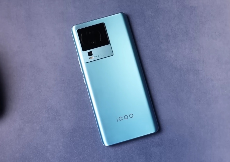 2500块值不值得买iqooneo7se,iqooneo7se手机排行榜