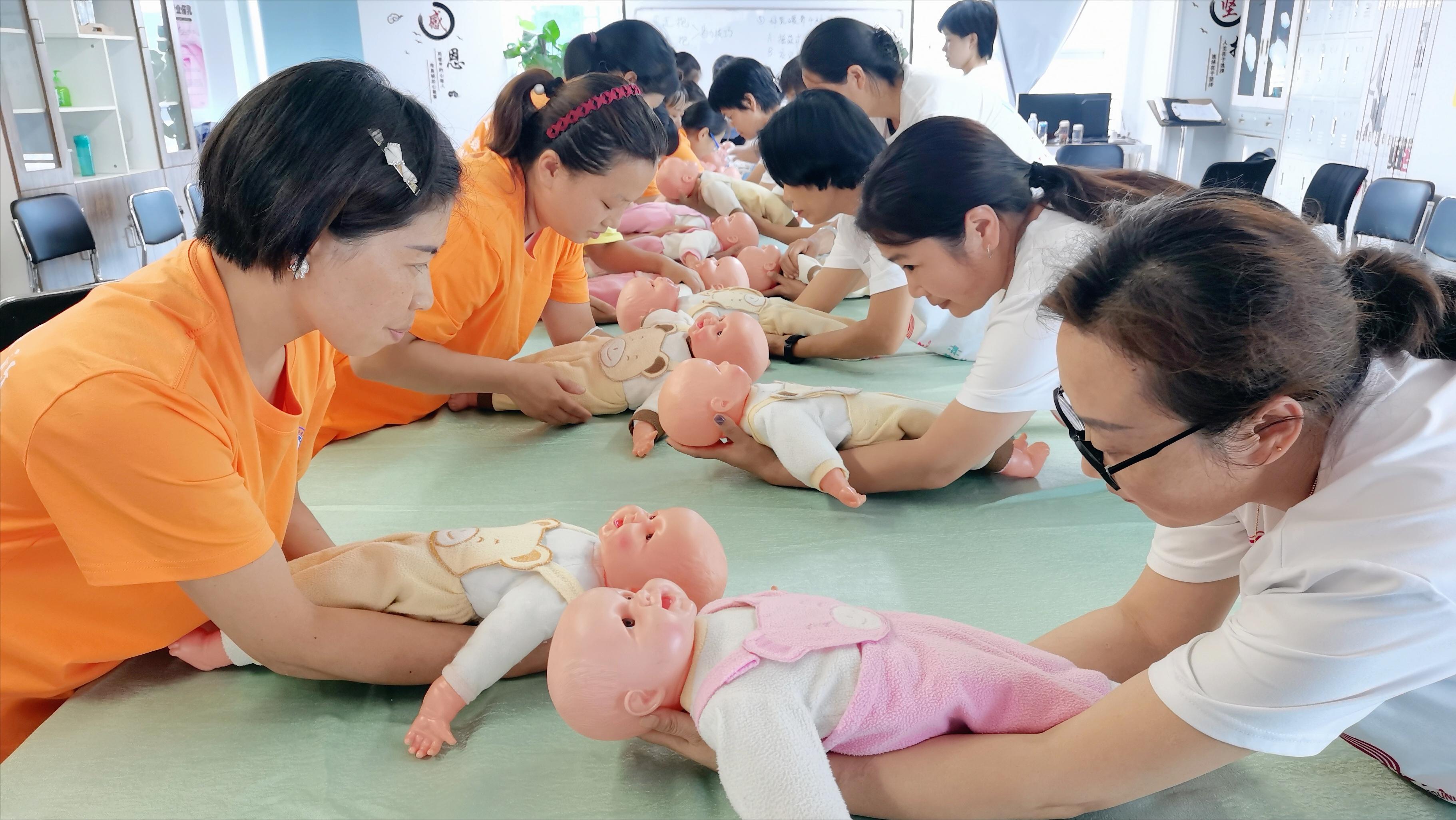 成都做月嫂需要什么条件,成都想做月嫂有什么要求