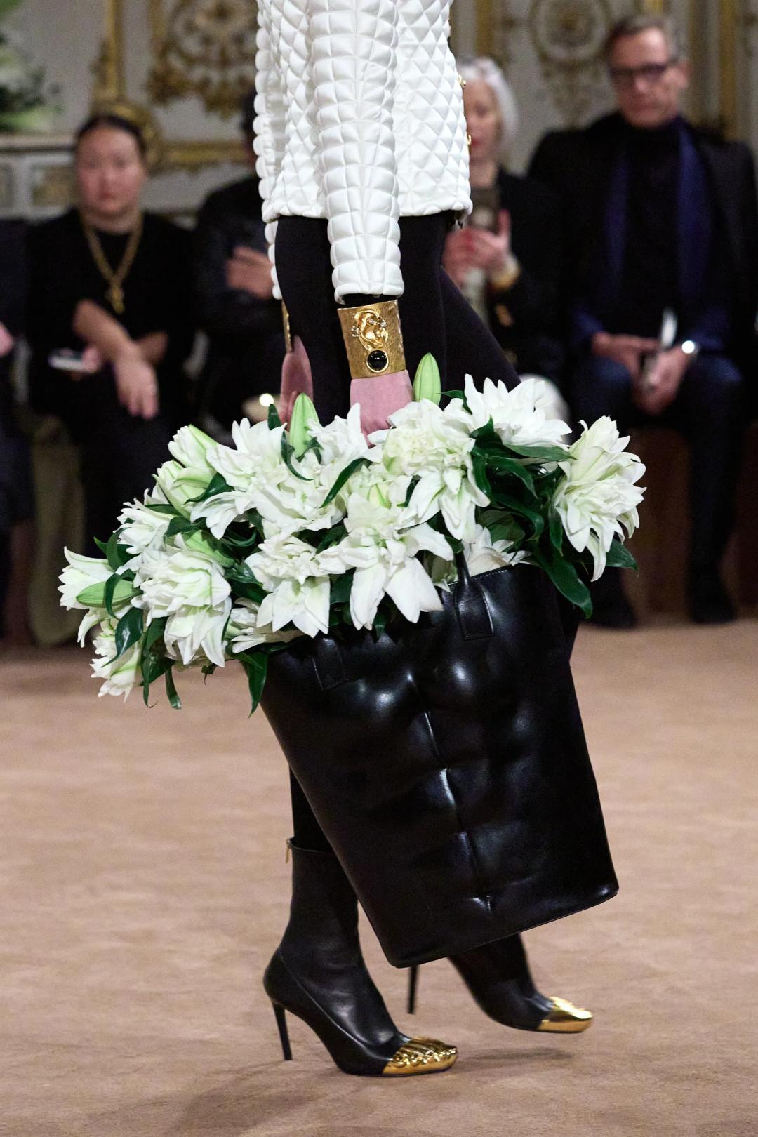 2023秋冬伦敦时装周收官,2022秋冬巴黎时装周什么时候开始