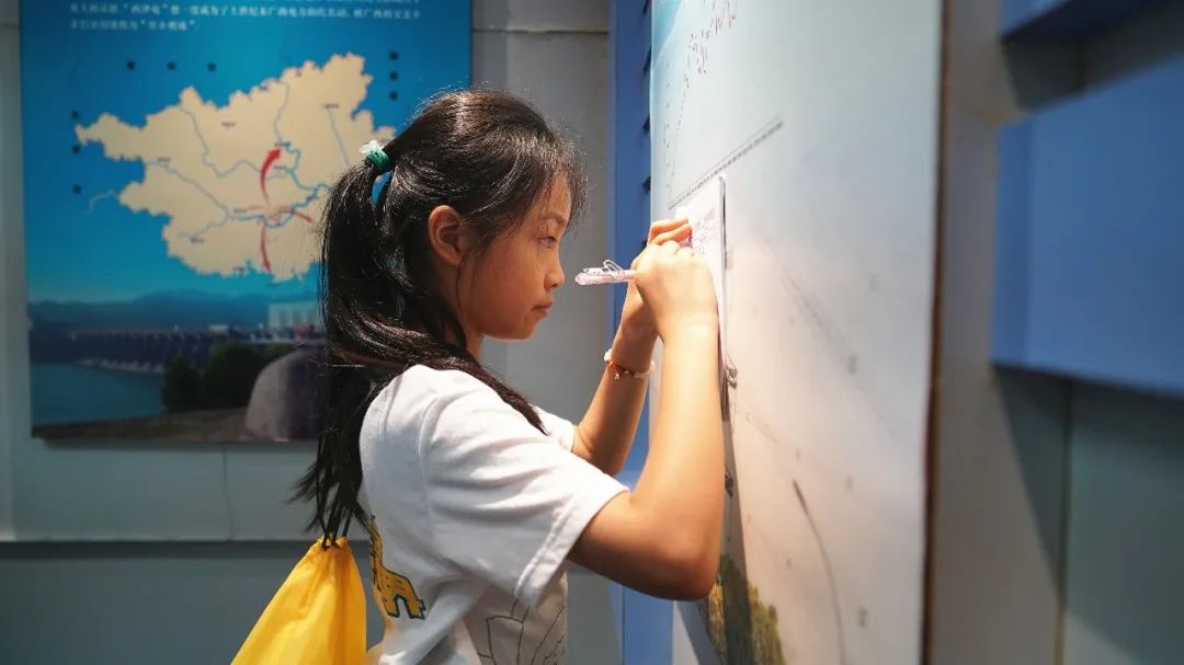 融媒小记者夏令营,融媒小记者栏目