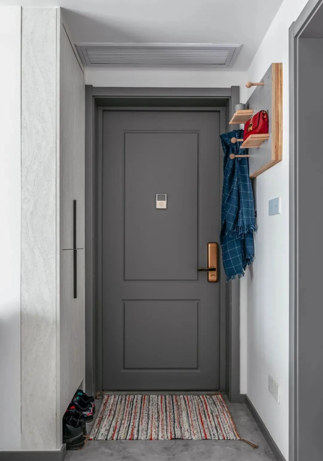 最流行的木门颜色高级又好看,大自然格拉萨木门哪个颜色好看