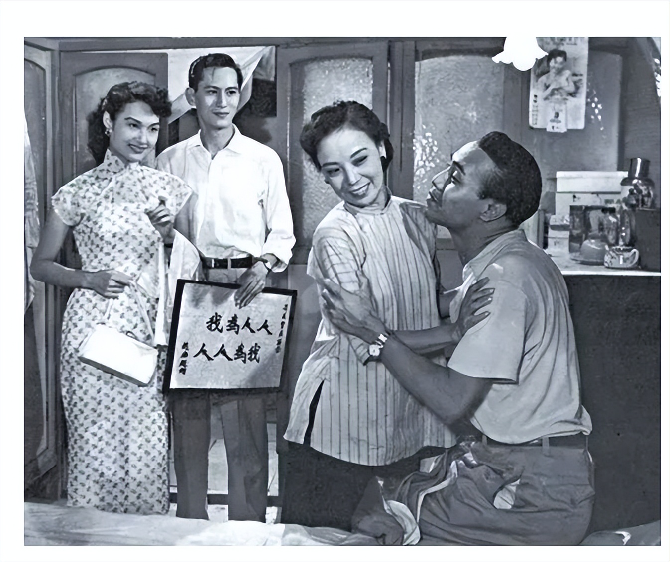 1941年日军侵占香港后的兽行令人发指：奸杀女记者，轮奸女明星