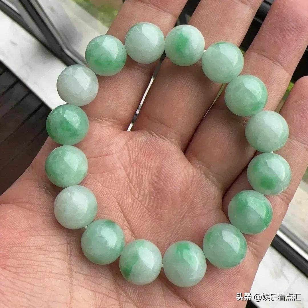 于正发文自曝买翡翠,于正买翡翠被骗怎么回事