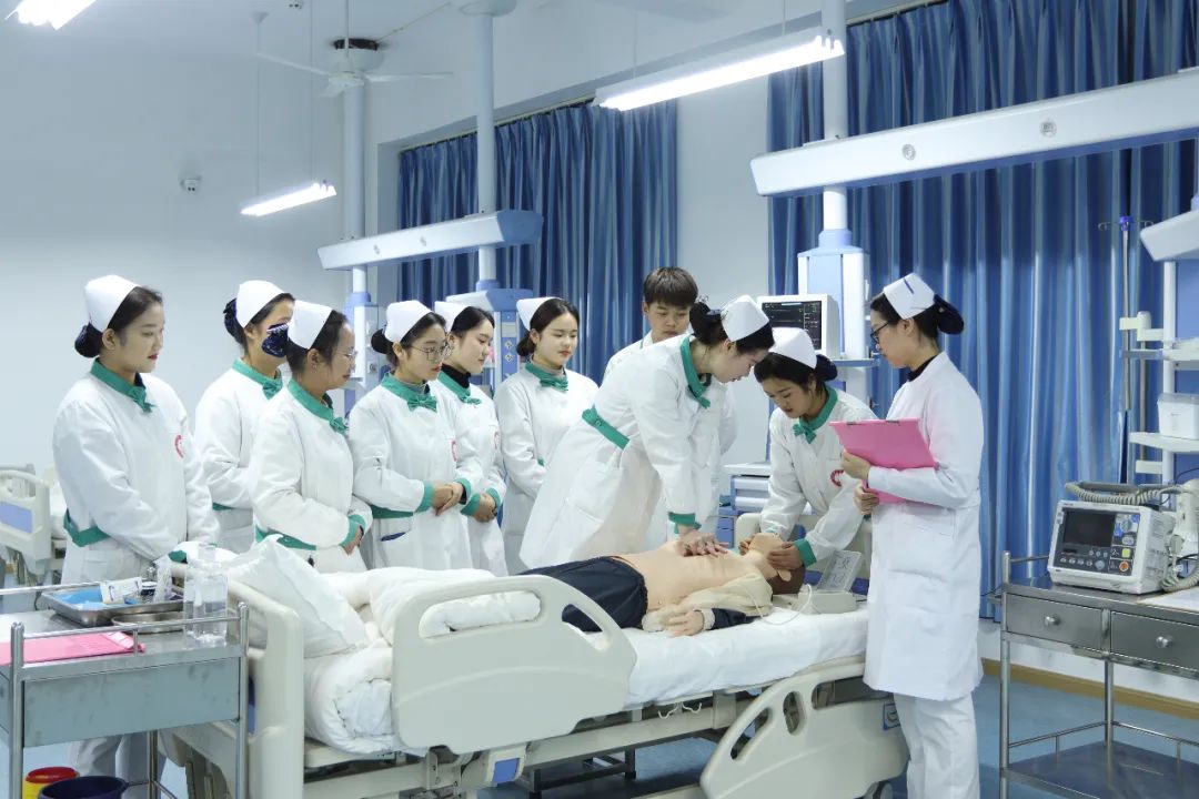 护理学院莆田学院,北华大学护理学院简介