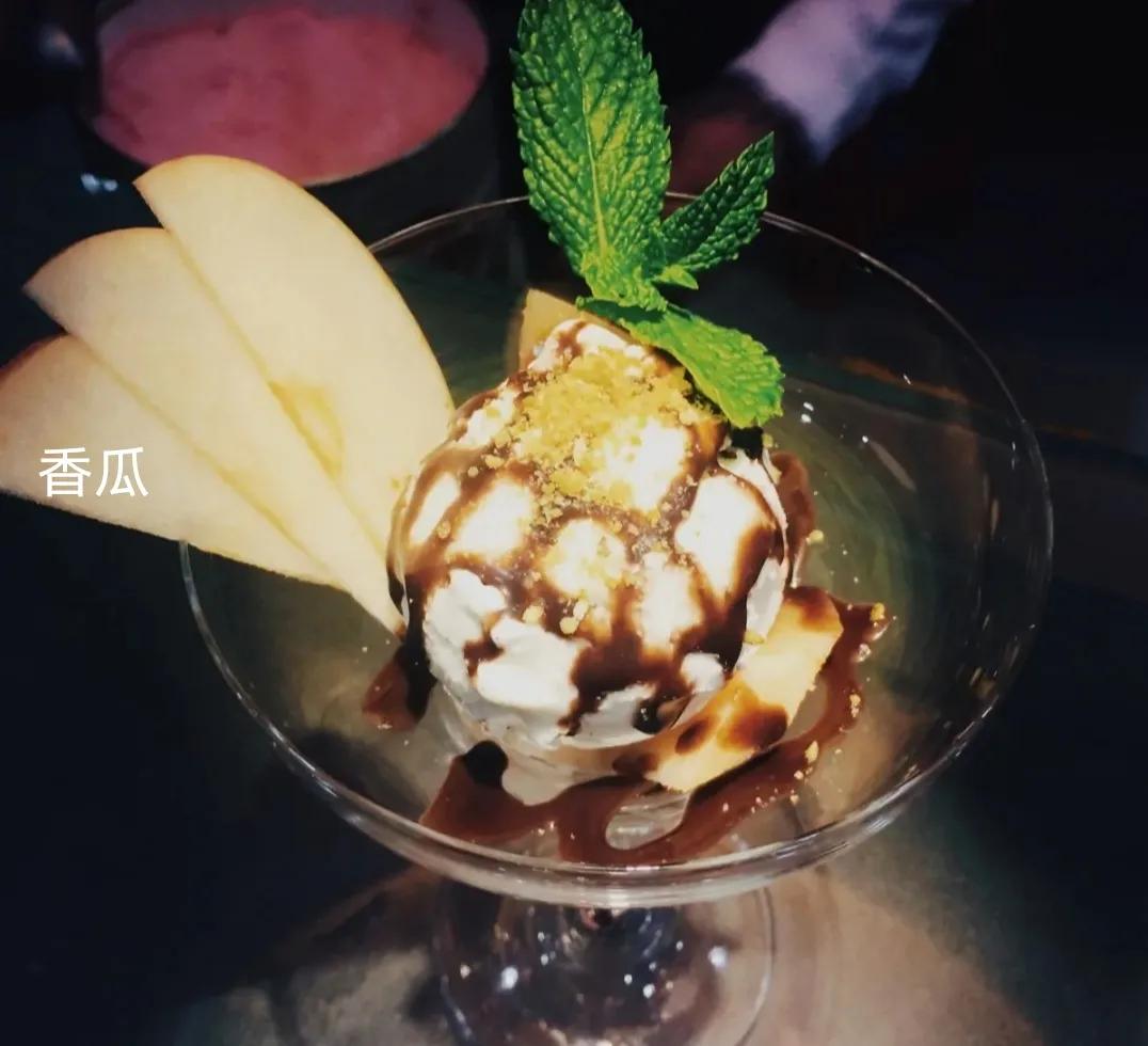 垂涎欲滴的瓜世界：瓜田李下说吃瓜，一片冰心香满园