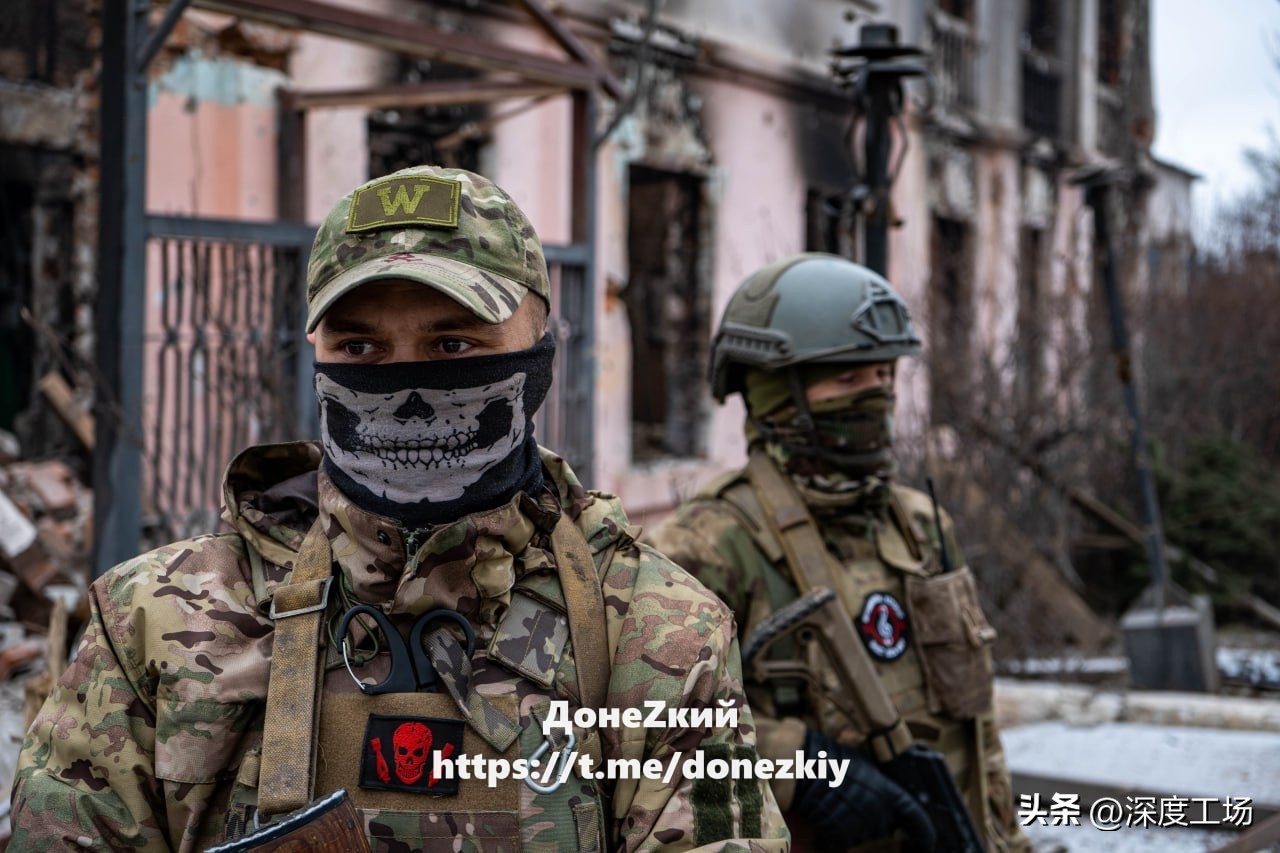 苏勒达尔地道直通巴赫穆特！俄军进入200米深地洞：发现乌军踪迹