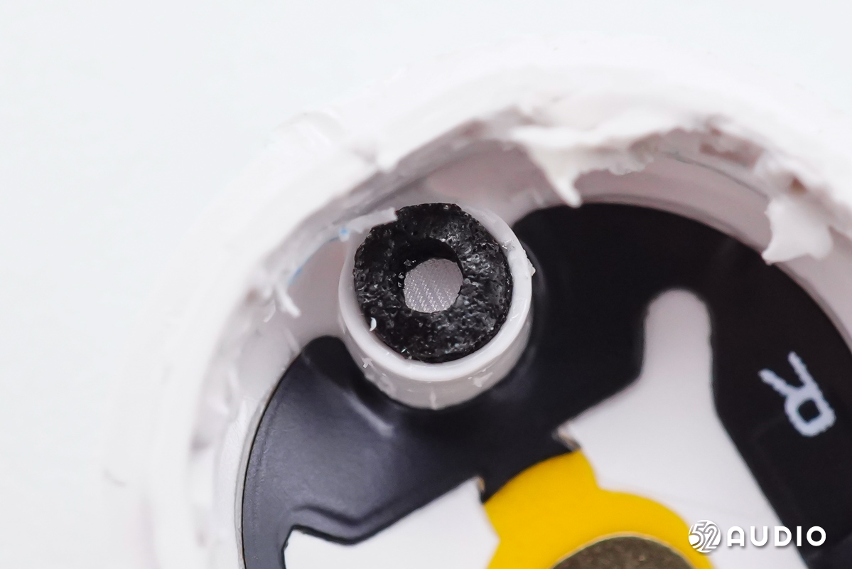 redmibuds4对比小米降噪耳机3,redmibuds4耳机主动降噪