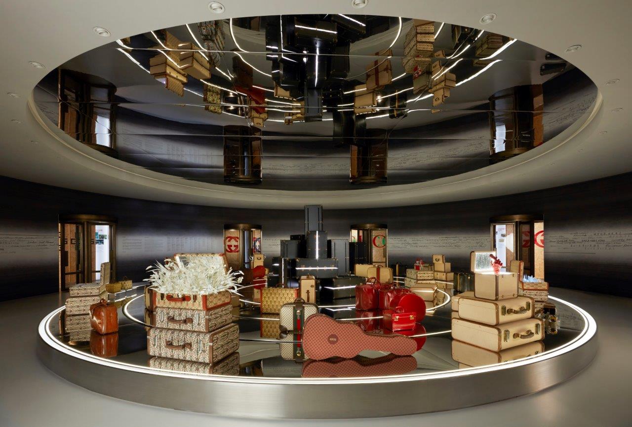 李宇春倪妮鹿晗肖战虎年大片,肖战李宇春倪妮古驰